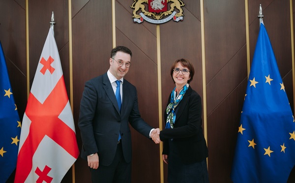 დავით სონღულაშვილი ცხოველთა ჯანმრთელობის დაცვის მსოფლიო ორგანიზაციის გენერალურ მდივანს  შეხვდა