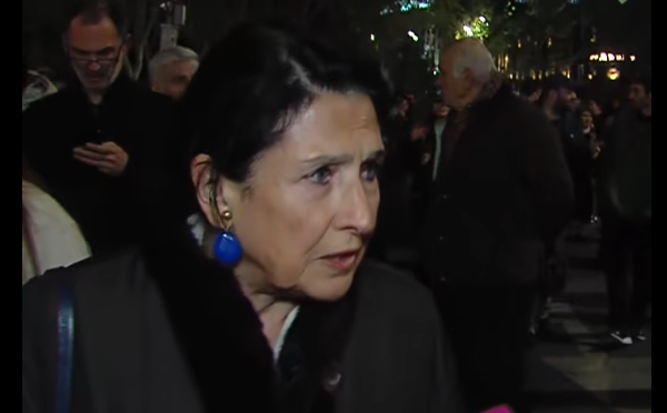 რეჟიმს არ აქვს იმის უნარი, თუნდაც ნახევარი ნაბიჯი გადადგას, იმისთვის, რომ საზოგადოების ნაწილი შეირიგოს, ეს არის ნიშანი იმის, რამდენად ახლოს არის რეჟიმი დასრულებასთან - სალომე ზურაბიშვილი