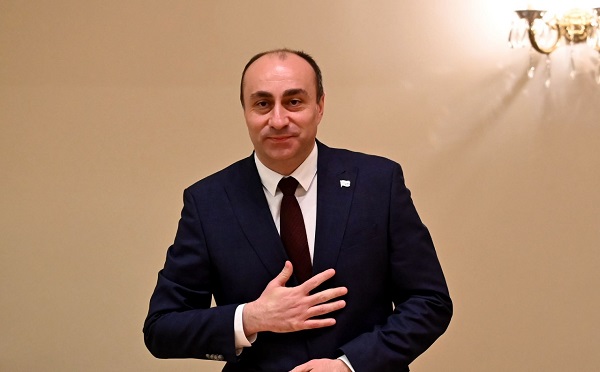 პარლამენტმა სახელმწიფო უსაფრთხოების სამსახურის უფროსად გელა გელაძე დაამტკიცა