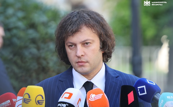 როდესაც ევროკავშირის ელჩი ქართველ ხალხს ემუქრება სამოქალაქო ომით და გაღარიბებით, ეს უბრალოდ წარმოუდგენელია - ბატონი ელჩი არის სამწუხაროდ, ტრაგიკულ მდგომარეობაში - ირაკლი კობახიძე