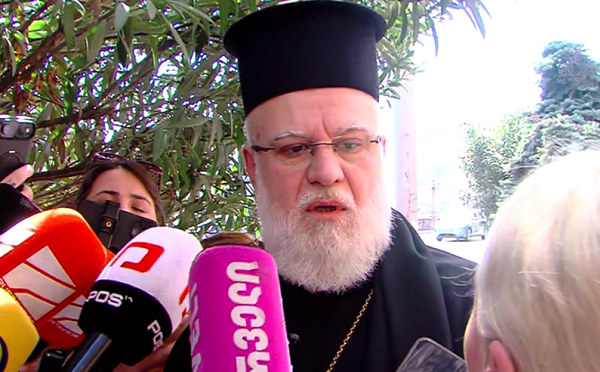 ყველაფერი დამოკიდებულია იმ პროცესზე, რომელიც სინოდზე იქნება, რა თქმა უნდა, კანდიდატები ჩემი მხრიდანაც არსებობს - მეუფე ზენონი