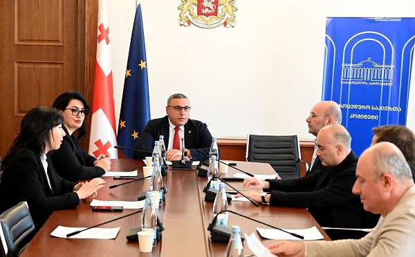 საპროცედურო საკითხთა კომიტეტმა სახელმწიფო უსაფრთხოების სამსახურის უფროსის მამუკა მდინარაძისთვის უფლებამოსილების ვადამდე შეწყვეტის საკითხს მხარი დაუჭირა