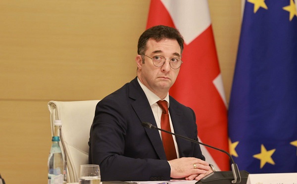 დარგობრივი საბჭოების ფორმატი გვაძლევს შესაძლებლობას, რეფორმები, რომლებსაც ვახორციელებთ, თავიდან ბოლომდე კოორდინირებული იყოს ბიზნესთან - დავით სონღულაშვილი