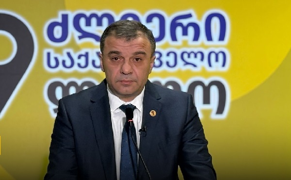 მოქალაქეების მიმართ ძალადობა პოლიციელების მხრიდან, სამწუხაროდ, უკვე იქცა სისტემური ხასიათის ქმედებებად - ლევან სამუშია გორში მომხდარ ძალადობაზე