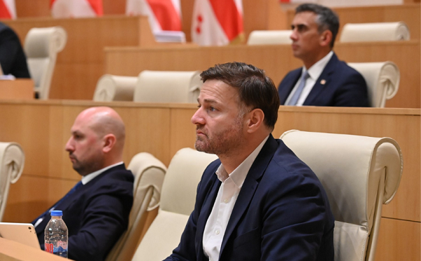 შეიძლება ჩვენი ქვეყნის უსაფრთხოება დადგეს კითხვის ნიშნის ქვეშ, შესაბამისად, სადაც ამის რისკი არსებობს, ჩვენ ვართ მოწოდების სიმაღლეზე - „ქართული ოცნების“ დეპუტატი რუსეთის წინააღმდეგ ტრიბუნალის შექმნის შეთანხმებაზე