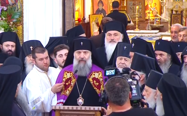 ჩემს გამორჩევას სრულიად საქართველოს კათოლიკოს-პატრიარქად ვიღებ მორჩილებით, ღვთის მადლით და სასოებით - შიო მესამე