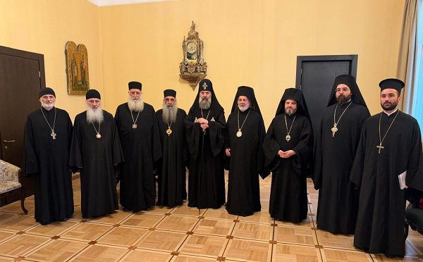 საქართველოში მსოფლიო საპატრიარქოს ოფიციალური დელეგაცია ჩამოვიდა