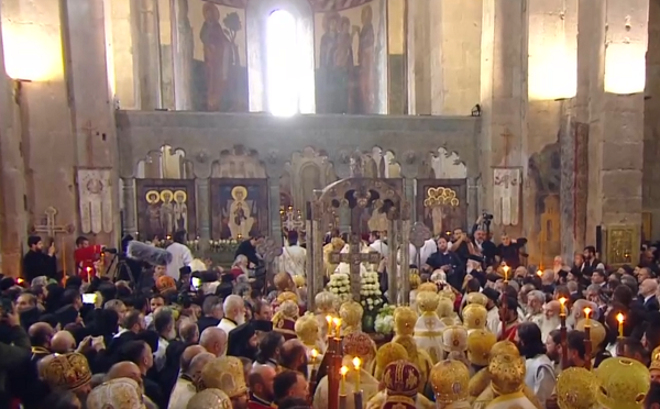 სვეტიცხოვლის საკათედრო ტაძარში შიო მესამის ინტრონიზაცია დაიწყო