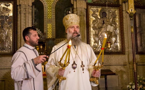 მეუფე შიო გიორგობის დღესასწაულთან დაკავშირებით ქაშვეთის ტაძარში სადღესასწაულო წირვას აღავლენს