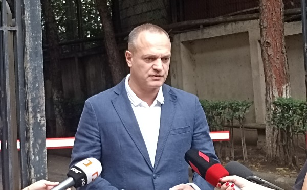 პარტიის ათი ათასობით წევრზე უღირსობის დაბრალება პოლიტიკურად არაკოლეგიალურია, თუ პირველივე განცხადებებით თავს დაესხმება ამ გუნდს, არ მგონია, შორსმჭვრეტელობას ასახავდეს - პეტრე ცისკარიშვილი ნანუკა ჟორჟოლიანის განცხადებაზე