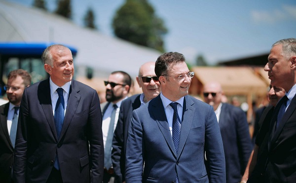დავით სონღულაშვილი აჭარის მთავრობის თავმჯდომარეს ზურაბ პატარაძეს შეხვდა