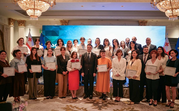 პროექტის „განათლება მწვანე მომავლისთვის“ ფარგლებში საუკეთესო პედაგოგები დაჯილდოვდნენ