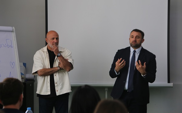 ცენტრალური საარჩევნო კომისიის ადმინისტრაციამ ბაკურიანში ახალგაზრდებთან შეხვედრა გამართა