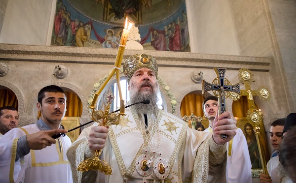 ვეცადოთ, როგორც პეტრე მოციქულს, წმინდა პავლე მოციქულსაც მივბაძოთ წმინდა ჯვრის სიყვარულში, შევიგრძნოთ ჯვარი უფლისა და ვეცადოთ, რომ არცერთი დღე  არ გადიოდეს ქრისტეს ჯვრის გახსენების, პირჯვრის გადასახვის გარეშე - შიო მესამე