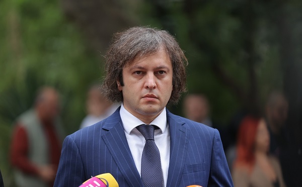ნამდვილად არის რეაგირება საჭირო კოორდინირებულ შეტევაზე ჩვენი ეროვნული იდენტობის წინააღმდეგ, თუ იქნება ამისათვის საჭირო კანონის მიღება, ამაზეც შეგვიძლია მსჯელობა - ირაკლი კობახიძე