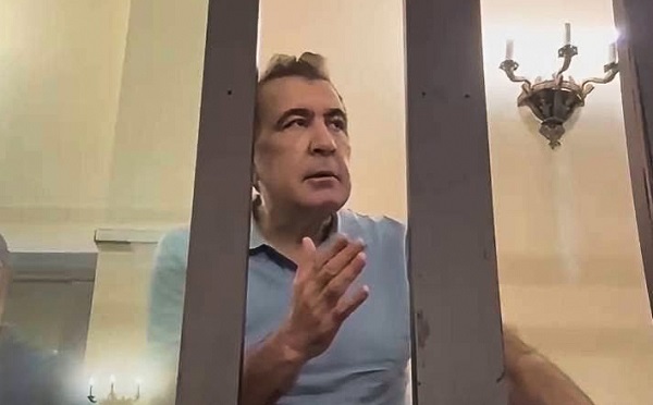 სასწრაფო რეჟიმში მიმდინარეობს ღალატის ტრაქტატის ხელმოწერისთვის იდეოლოგიური მომზადება, ახლა სასწრაფოდ დარაზმვის და მოქმედებისთვის მომზადების დროა, თორემ სულ მალე აღმოვაჩენთ, რომ ყველაფერი დავკარგეთ - მიხეილ სააკაშვილი