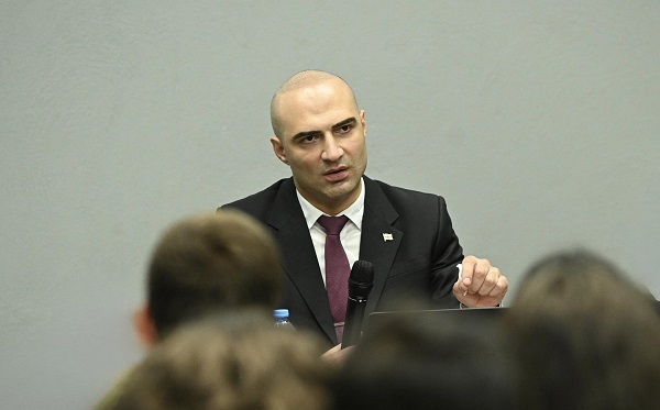 გურამ დადიანიძის მამიდა უარს ამბობს ჩემთან შეხვედრაზე, წარმოიდგინეთ - 17 წლის დაკარგული ბავშვის მამიდა იქცევა ისე, თითქოს არაფერი მომხდარა - ტარიელ კაკაბაძე