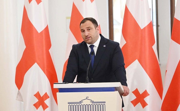 პარტიის აკრძალვას ვითხოვთ, მაგრამ მანდატების შეჩერებას არ ვითხოვთ, ეს იმიტომ კეთდება, რომ საზოგადოებამ დაინახოს, როგორია აგენტურის სახე - ირაკლი კირცხალია