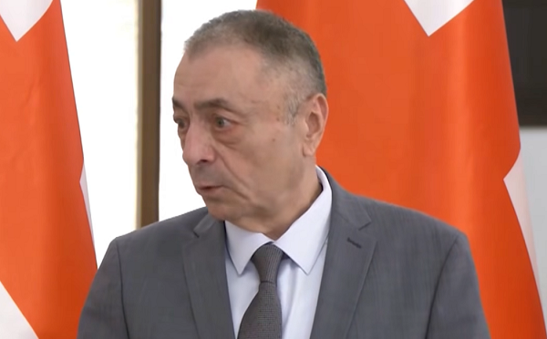 „დიფ სთეითს“ ღარიბაშვილზე ზემოქმედება გამოუვიდა, ეს ყველაფერი თუ იქიდან არ არის კოორდინირებული, ლომჯარია, გვარამია, ღარიბაშვილი ერთსა და იმავე ნარატივზე არ ისაუბრებენ ისე, რომ მძიმეც არ გადაანაცვლონ - თენგიზ შარმანაშვილo