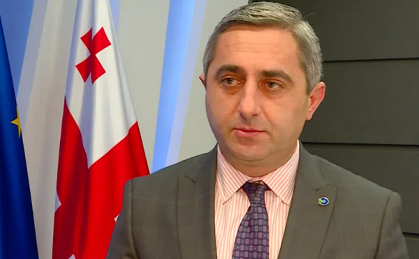 შემოსავლების სამსახურის უფროსის ყოფილ მოადგილეს, ვლადიმერ ხუნდაძეს 1 წლითა და 6 თვით თავისუფლების აღკვეთა მიესაჯა