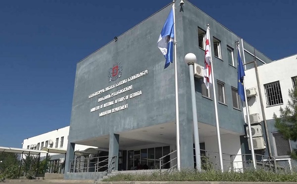 მიგრაციის დეპარტამენტის თანამშრომლებმა უცხო ქვეყნის 83 მოქალაქე საქართველოდან გააძევეს