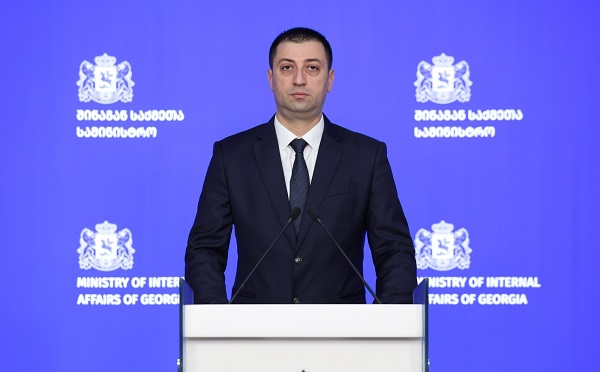 პოლიციამ გასულ 24 საათში ქურდულ სამყაროსთან კავშირში მყოფი 80 პირი დააკავა, 14-ს კი ბრალი წარედგინება
