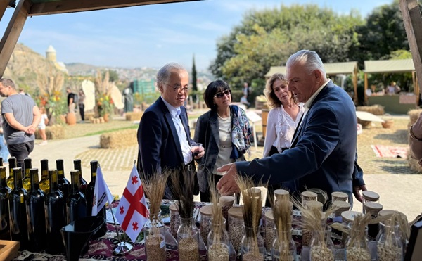 სოფლის მეურნეობის სამეცნიერო-კვლევითი ცენტრი პურის ფესტივალში მონაწილეობს
