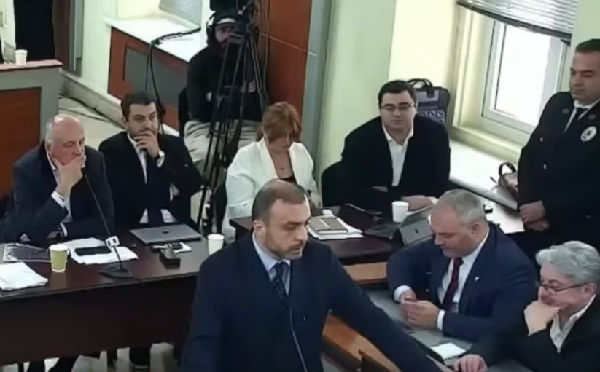 მიგვაჩნია, რომ ამ სარჩელის მიზანი არის ოპოზიციის გაქრობა ამ ქვეყნიდან, ამავდროულად, მასში ჩადებულია სერიოზული ნაღმები ჩვენი ქვეყნის ტერიტორიული მთლიანობისთვის, საგარეო კურსისათვის - გიორგი სიორიძე