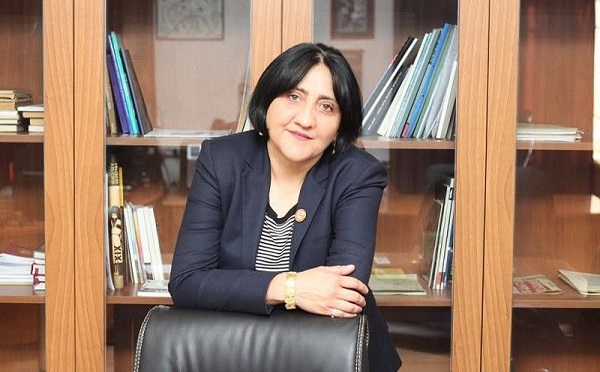 სხვაზე მეტად, კობახიძეს ჩემი დაჭერა სურს, არც ტყვიის შემშინებია და არც შენი ციხის მეშინია, იცოდე, რომ ვერც ჯაშუშისა და ვერც სამშობლოს მოღალატის იარლიყს მომაკერებ და არც ამ ქვეყნის გასაბჭოებას შევეგუებით - ირმა ინაშვილი
