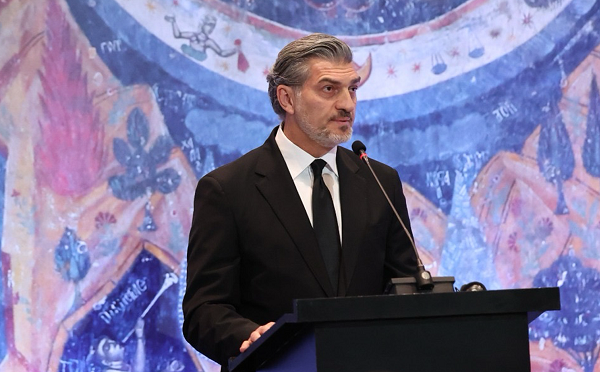 ჩვენს სახელმწიფოებრივ აზროვნებაში დღეს სრულყოფილად იკვრება შვიდი მარადიული ღირებულება - ღმერთი, სამშობლო, ადამიანი, მამული, ენა, სარწმუნოება და ოჯახი - მიხეილ ყაველაშვილი