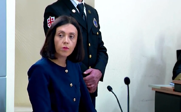 „ნაციონალური მოძრაობა“ საკონსტიტუციო სასამართლოს პლენუმის სრული შემადგენლობის აცილებას ითხოვს
